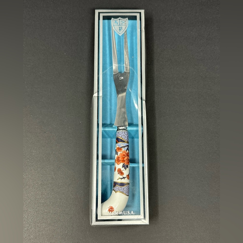 NEW!! Stainless Porcelain Handle Carving Fork Floral Pattern Made in USA L0